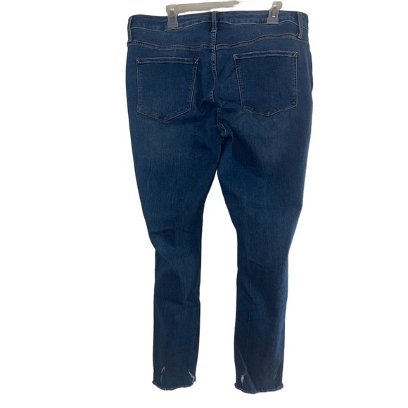 a.n.a High-Rise Skinny Jeans Size 18W Worn 1X. EUC Slightly distressed - Picture 3 of 8